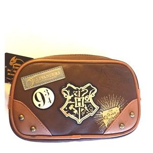 Harry Potter Cosmetic Bag (New With Tags)